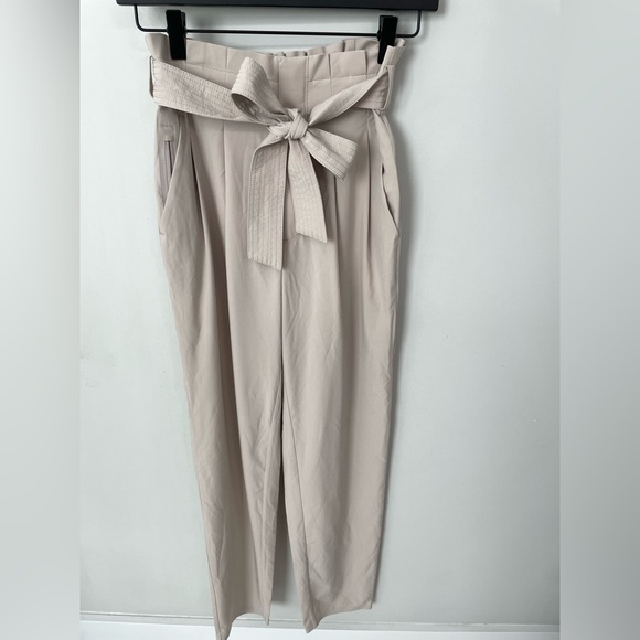 Athleta Skyline Belted Highwaist Pant II Size 00 XS Abalone Beige Work Travel 10 - Picture 4 of 9